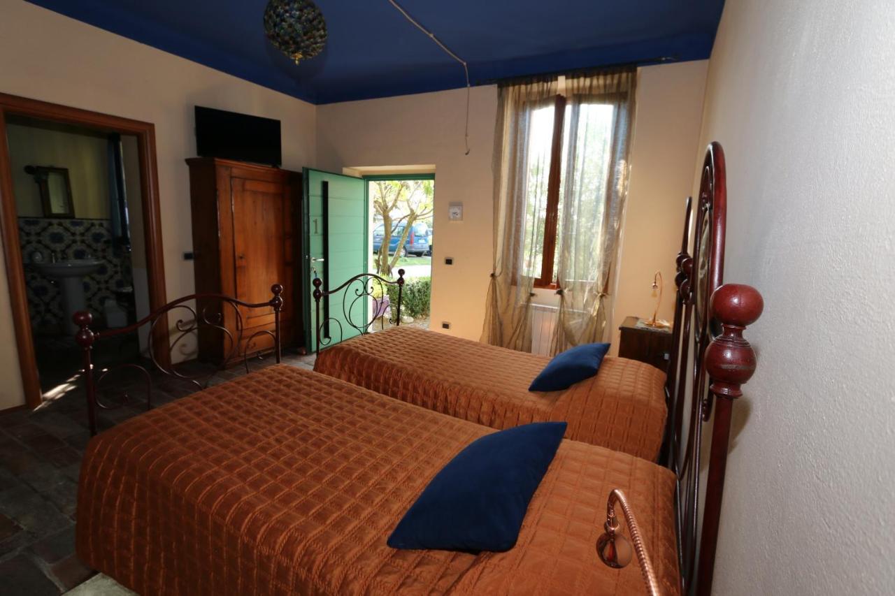 B&B Coco Loco Sesto Calende Exterior foto